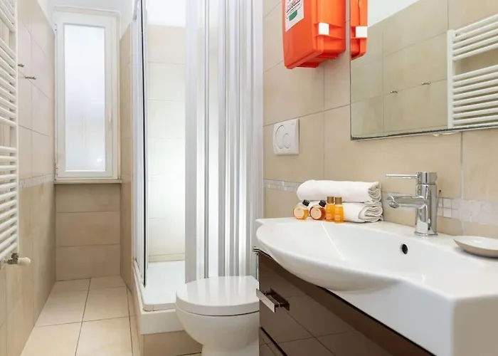 Big Flat In The Heart Of Trastevere 4 Bedrooms 3 Bath Apartment *
