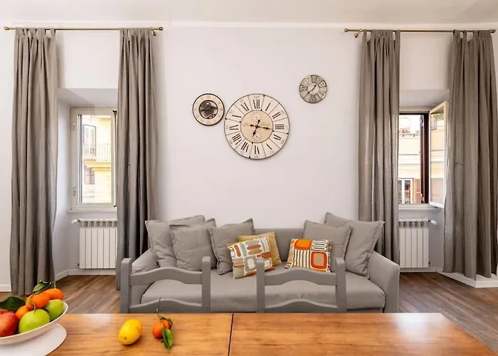 Big Flat In The Heart Of Trastevere 4 Bedrooms 3 Bath Apartment *